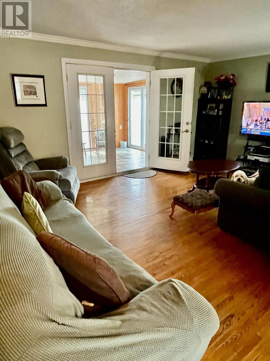 26 Larch Street, Highlands East (Bicroft Ward), Ontario  K0L 1M0 - Photo 6 - X12381325