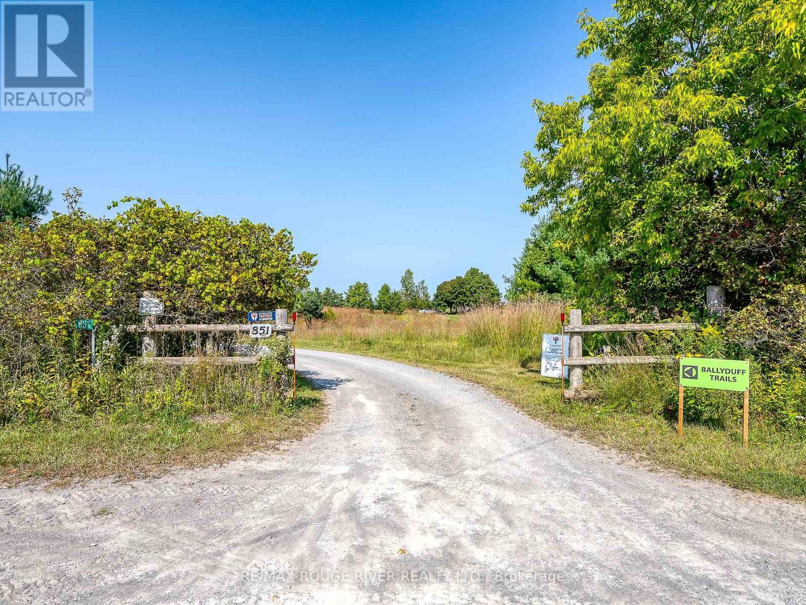 851 Ballyduff Road, Kawartha Lakes (Manvers), Ontario  L0A 1K0 - Photo 31 - X12381359
