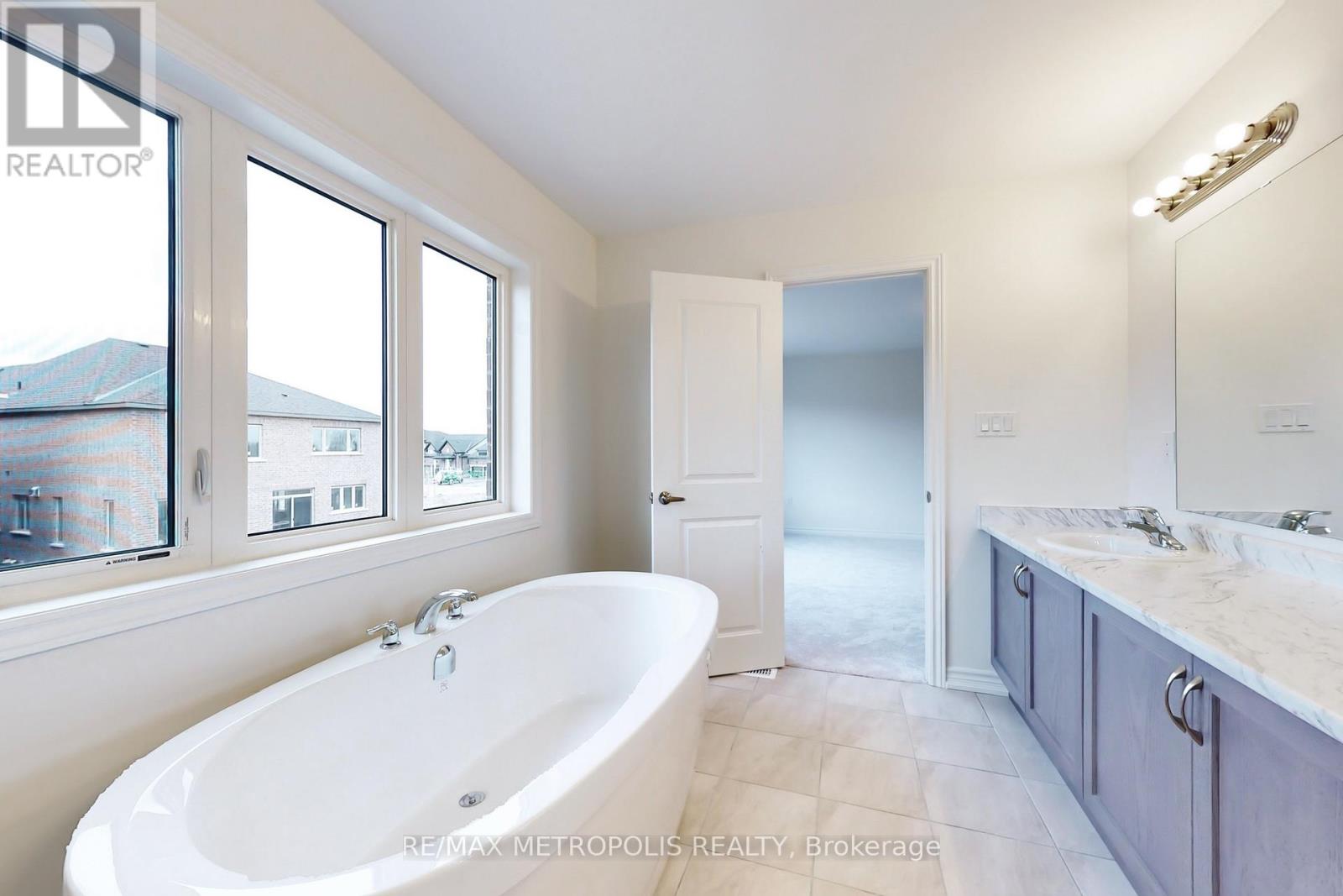 285 Flavelle Way, Peterborough (Monaghan Ward 2), Ontario  K9K 0J2 - Photo 28 - X12381368