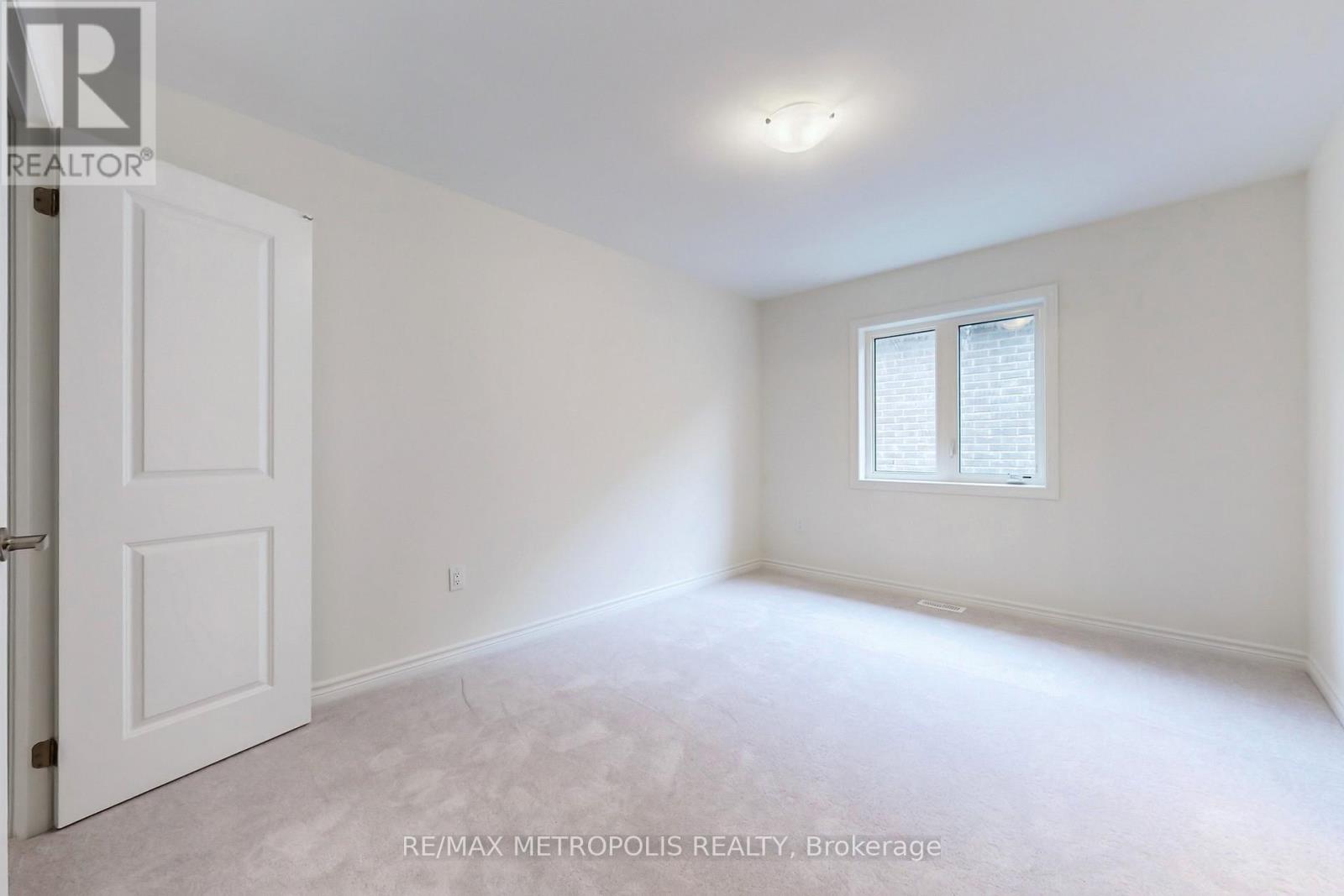 285 Flavelle Way, Peterborough (Monaghan Ward 2), Ontario  K9K 0J2 - Photo 32 - X12381368