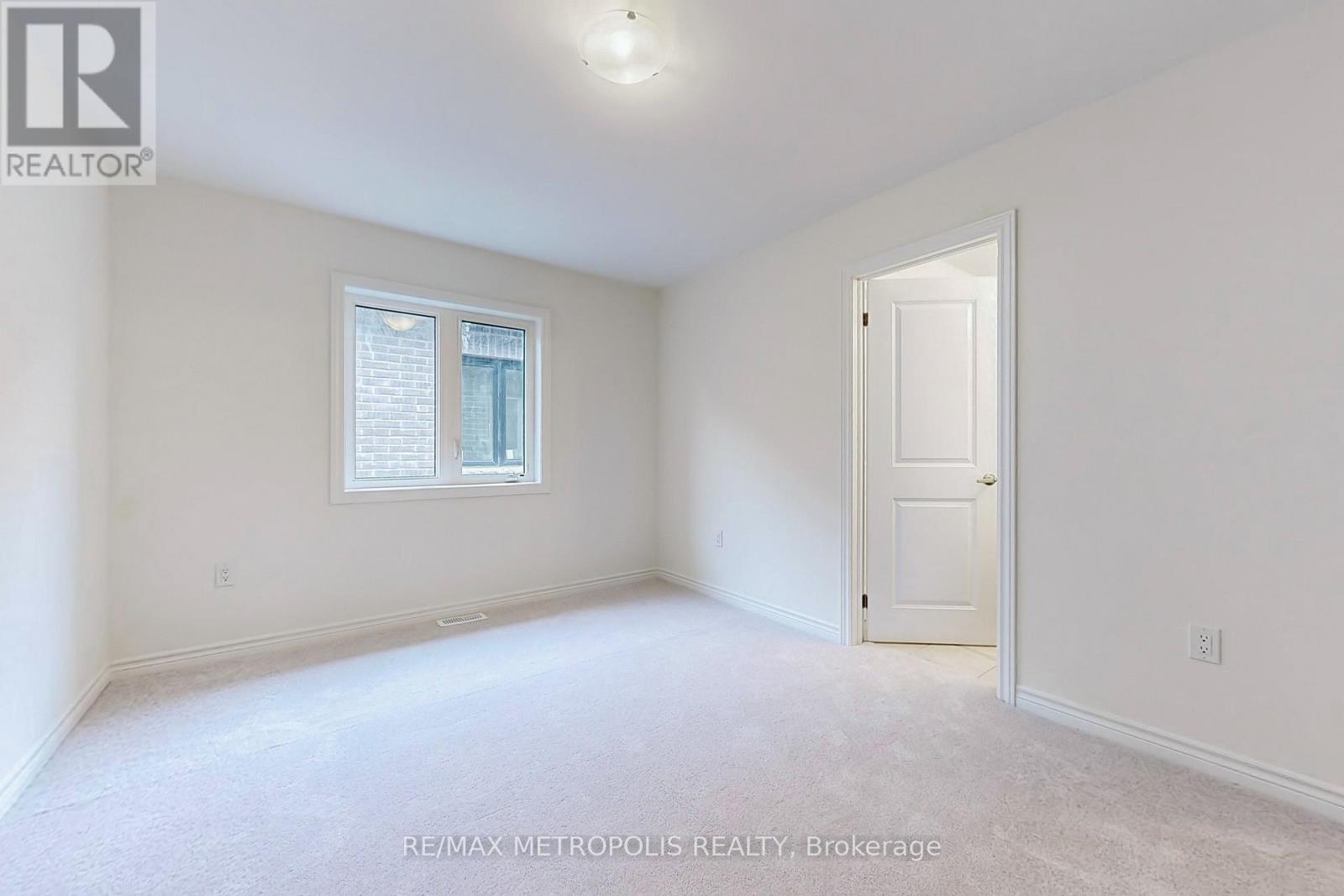 285 Flavelle Way, Peterborough (Monaghan Ward 2), Ontario  K9K 0J2 - Photo 33 - X12381368