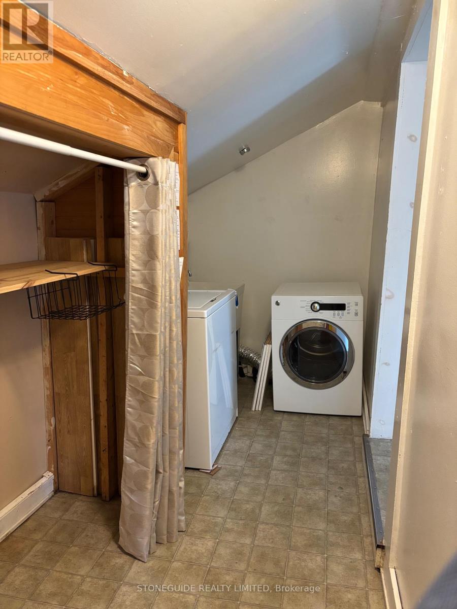 510 Sherbrooke Street, Peterborough (Town Ward 3), Ontario  K9J 2P3 - Photo 9 - X12381658