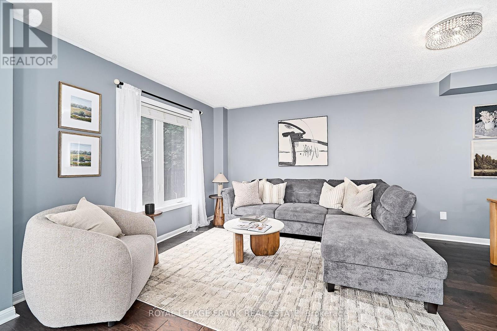 29 Carveth Crescent, Clarington (Newcastle), Ontario  L1B 1N3 - Photo 11 - E12382117