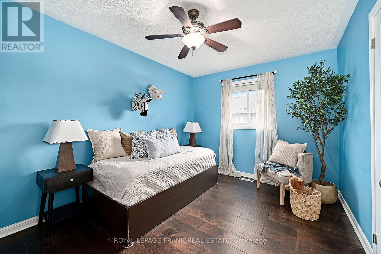 29 Carveth Crescent, Clarington (Newcastle), Ontario  L1B 1N3 - Photo 27 - E12382117