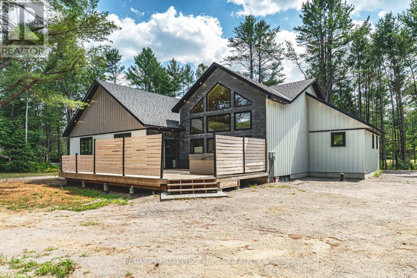 24b Buck Hill Road, Hastings Highlands (Monteagle Ward), Ontario  K0L 1C0 - Photo 14 - X12381944