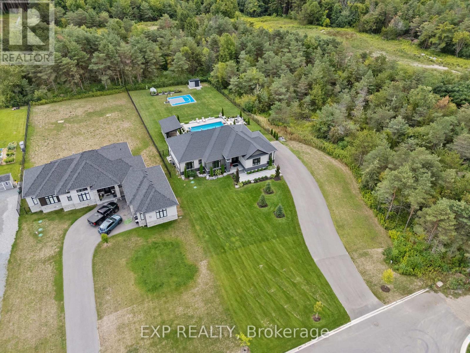 63 Charles Tilley Crescent, Clarington, Ontario  L0A 1J0 - Photo 4 - E12382179