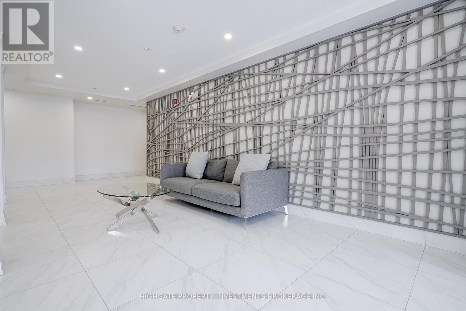 203 - 65 Shipway Avenue, Clarington (Newcastle), Ontario  L1B 0B7 - Photo 4 - E12382312