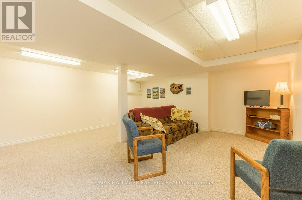 823 Wedgewood Court, Peterborough (Monaghan Ward 2), Ontario  K9J 7T8 - Photo 29 - X12382380