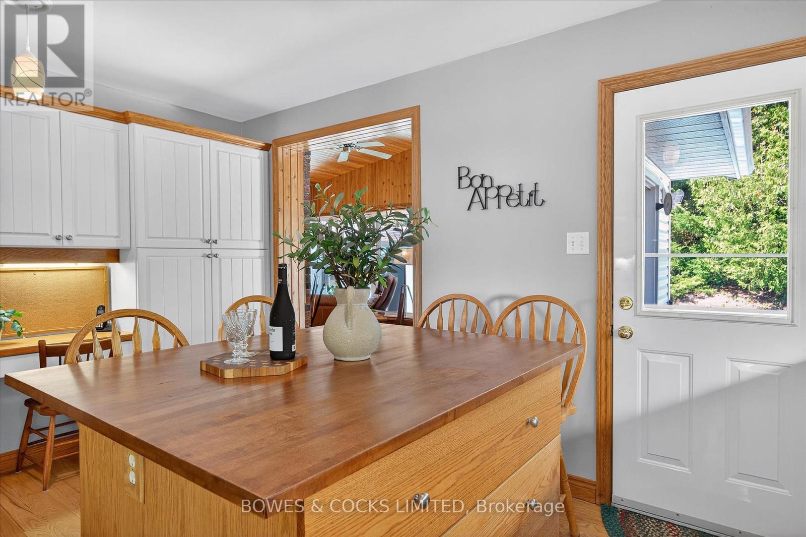 1540 Cherryhill Road, Peterborough (Monaghan Ward 2), Ontario  K9K 1A8 - Photo 24 - X12383215
