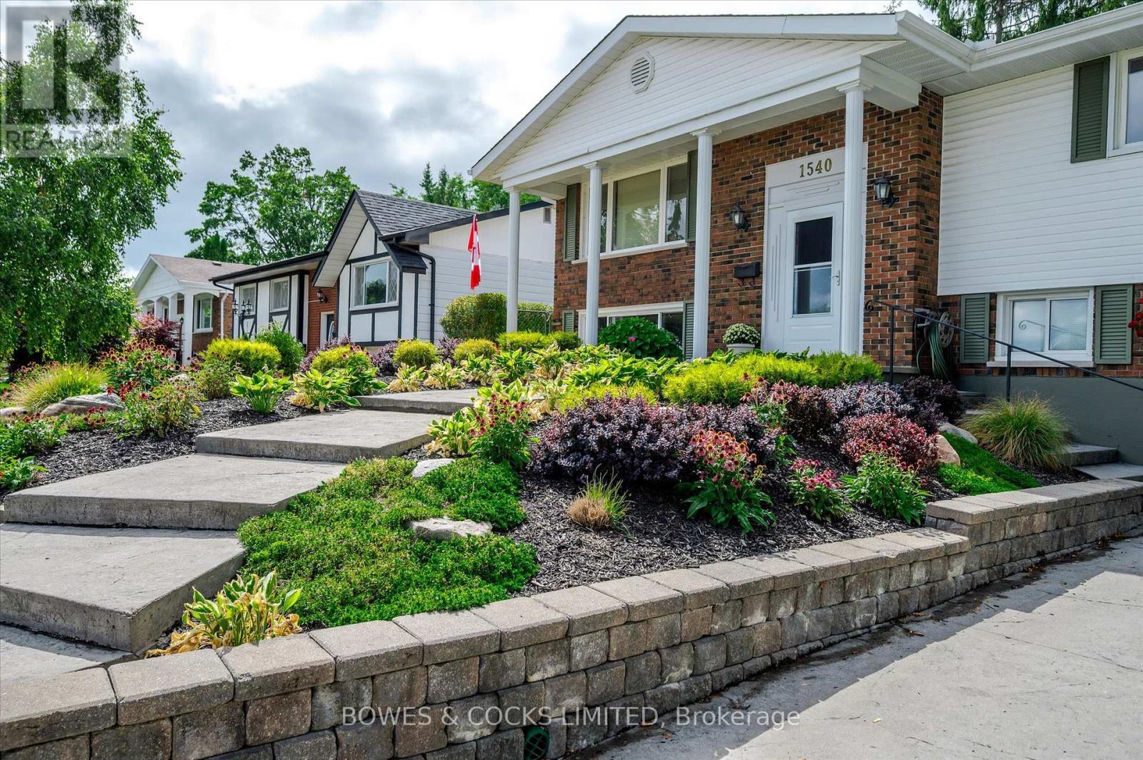 1540 Cherryhill Road, Peterborough (Monaghan Ward 2), Ontario  K9K 1A8 - Photo 3 - X12383215