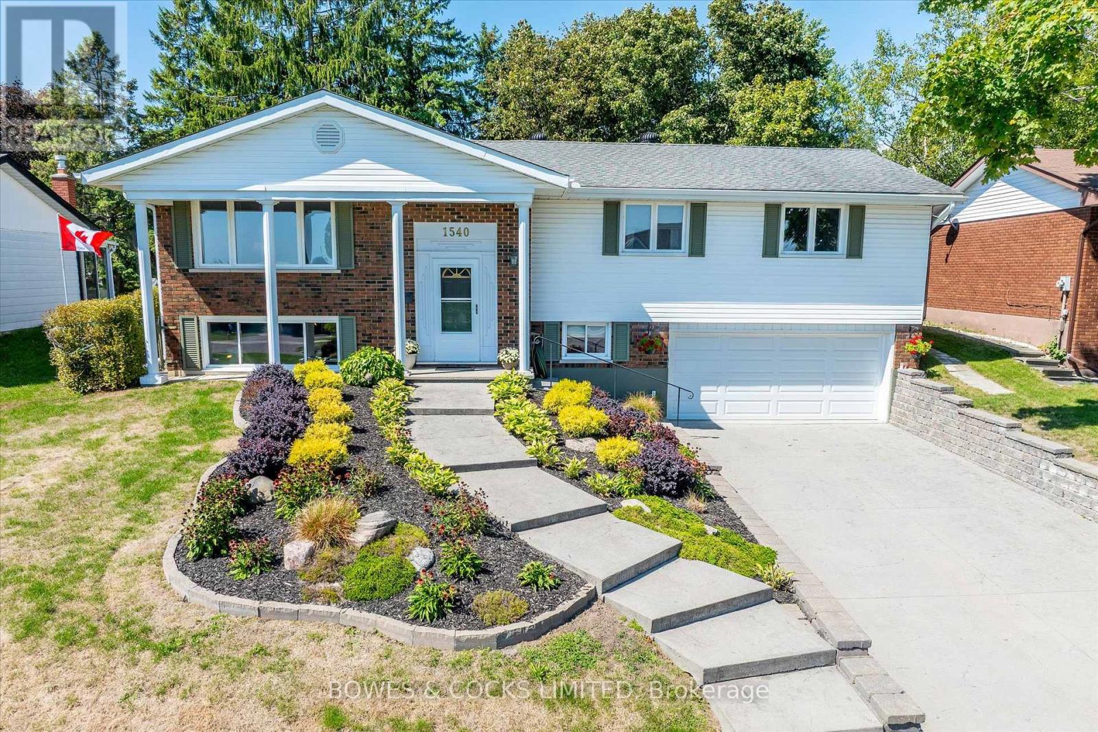 1540 Cherryhill Road, Peterborough (Monaghan Ward 2), Ontario  K9K 1A8 - Photo 5 - X12383215