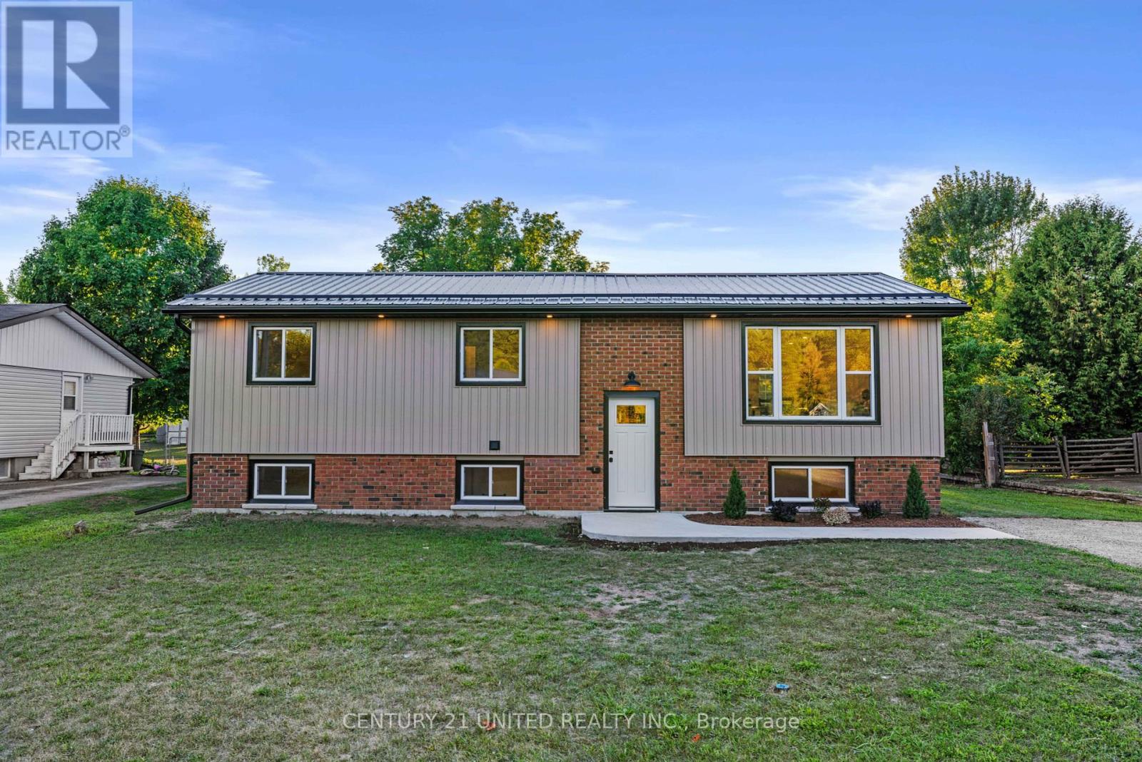 25 William Street, Havelock-Belmont-Methuen (Havelock), Ontario  K0L 1Z0 - Photo 1 - X12383217