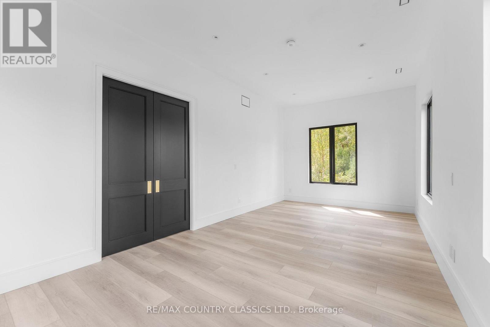 40 Bancroft Ridge Drive, Bancroft (Bancroft Ward), Ontario  K0L 1C0 - Photo 37 - X12383353