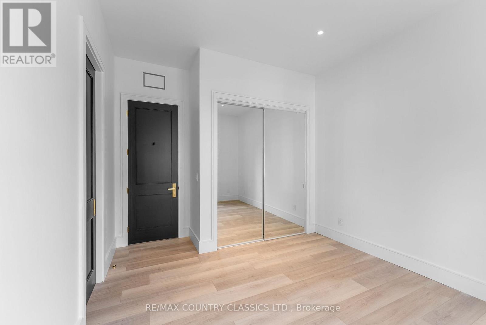 40 Bancroft Ridge Drive, Bancroft (Bancroft Ward), Ontario  K0L 1C0 - Photo 39 - X12383353