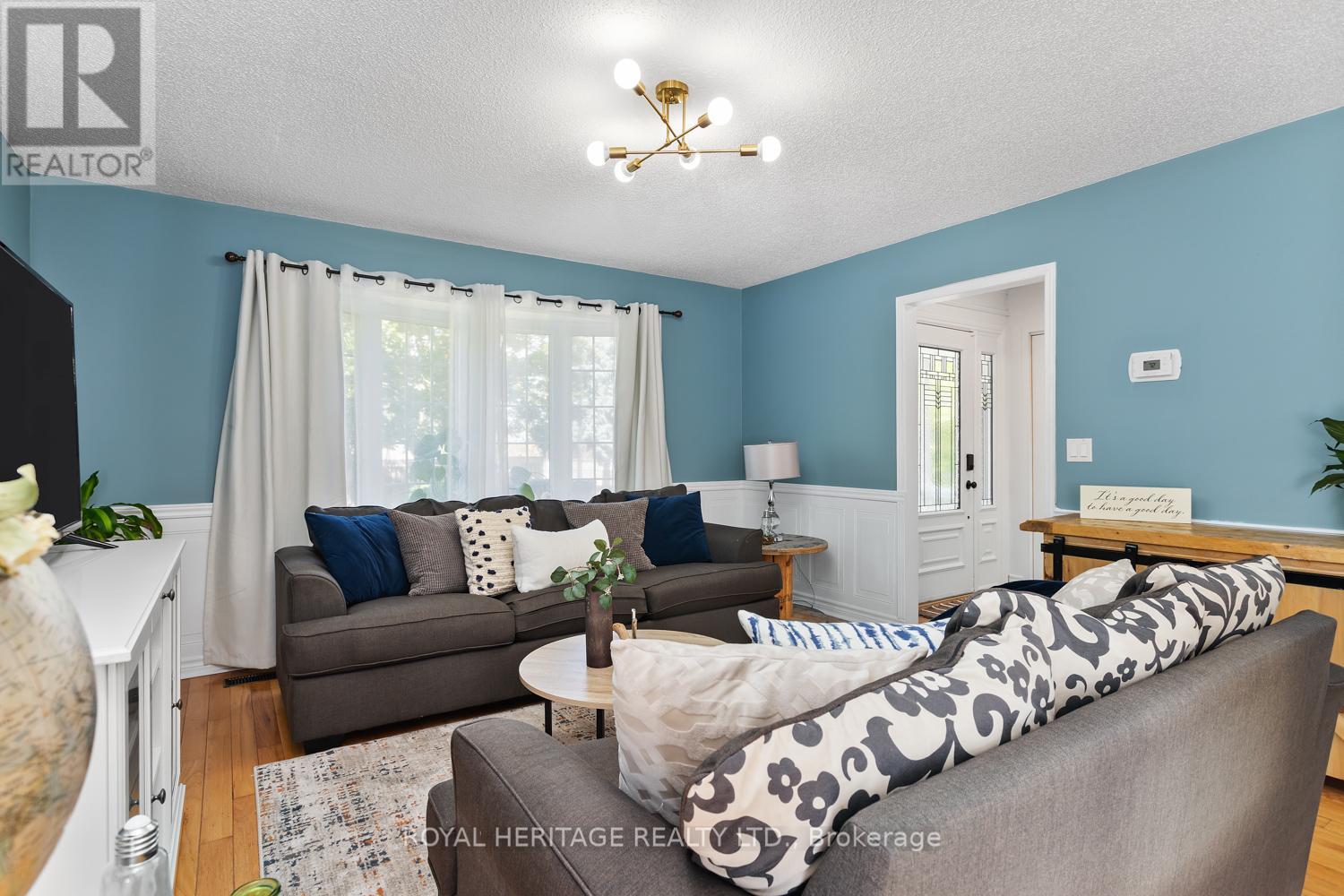 101 Hart Boulevard, Clarington (Newcastle), Ontario  L1B 1E4 - Photo 7 - E12383517