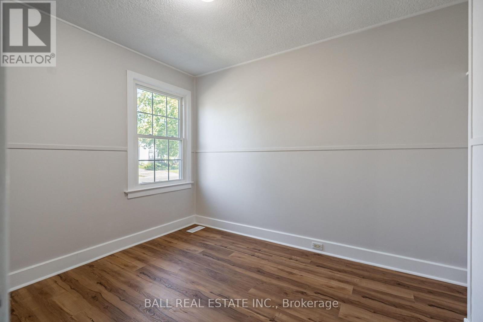 5 Wallace Street, Peterborough (Ashburnham Ward 4), Ontario  K9H 1A8 - Photo 15 - X12383605