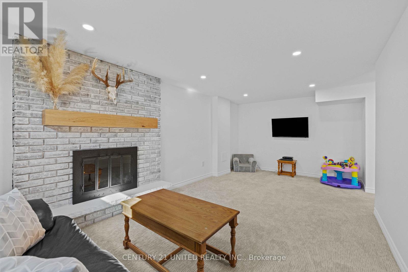 392 Wellington Street, Peterborough (Northcrest Ward 5), Ontario  K9H 5C2 - Photo 19 - X12383645