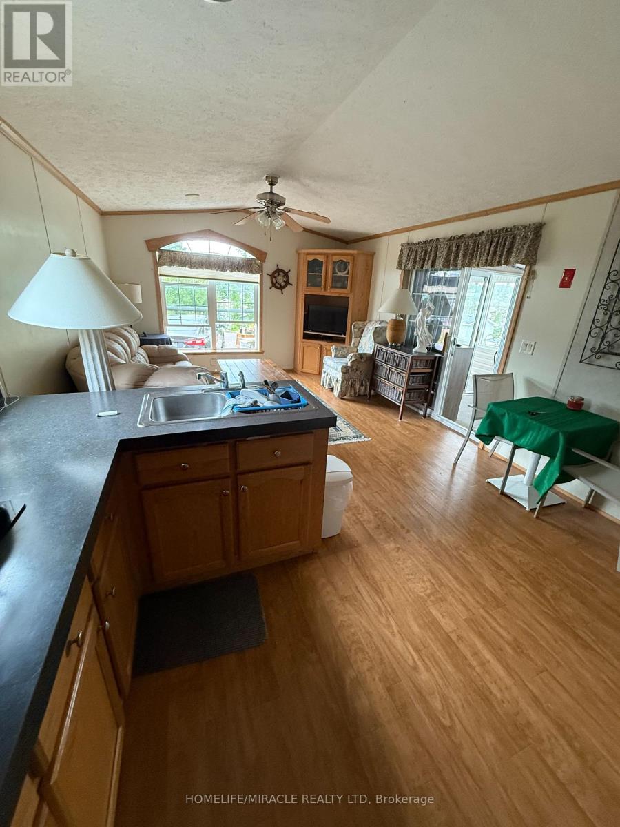 11 Grandview Drive, Peterborough (Otonabee Ward 1), Ontario  K0L 2G0 - Photo 6 - X12384767