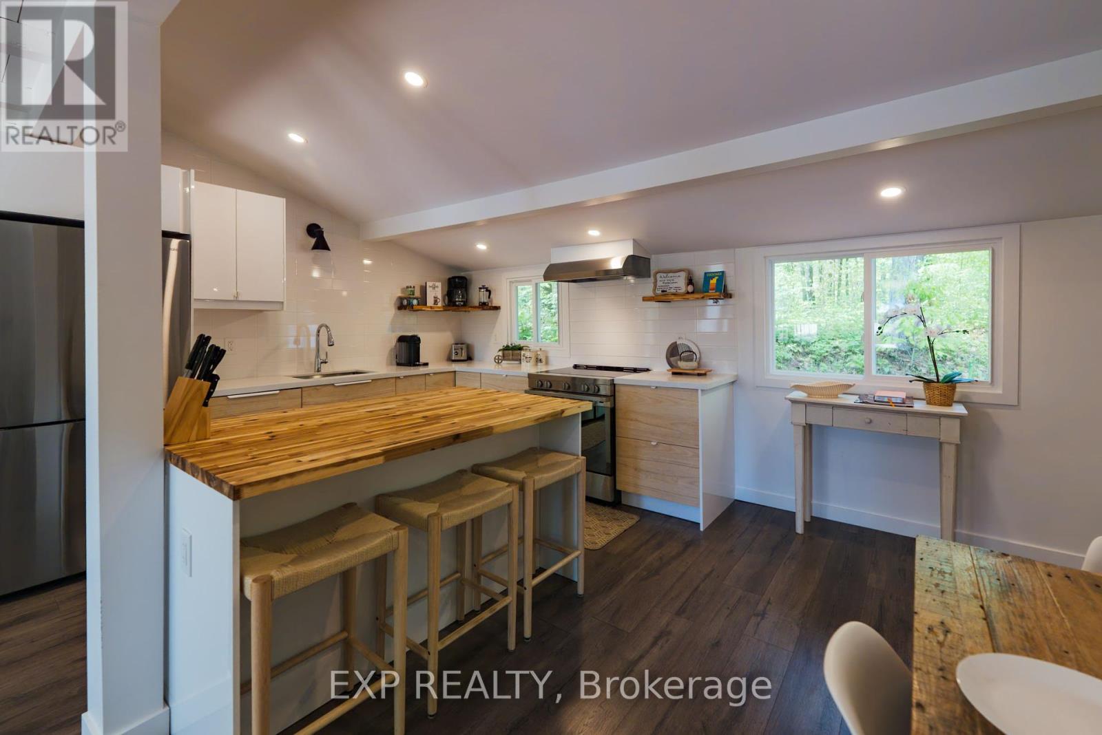 847 West Kosh Lake Road, Havelock-Belmont-Methuen, Ontario  K0L 2H0 - Photo 12 - X12385217
