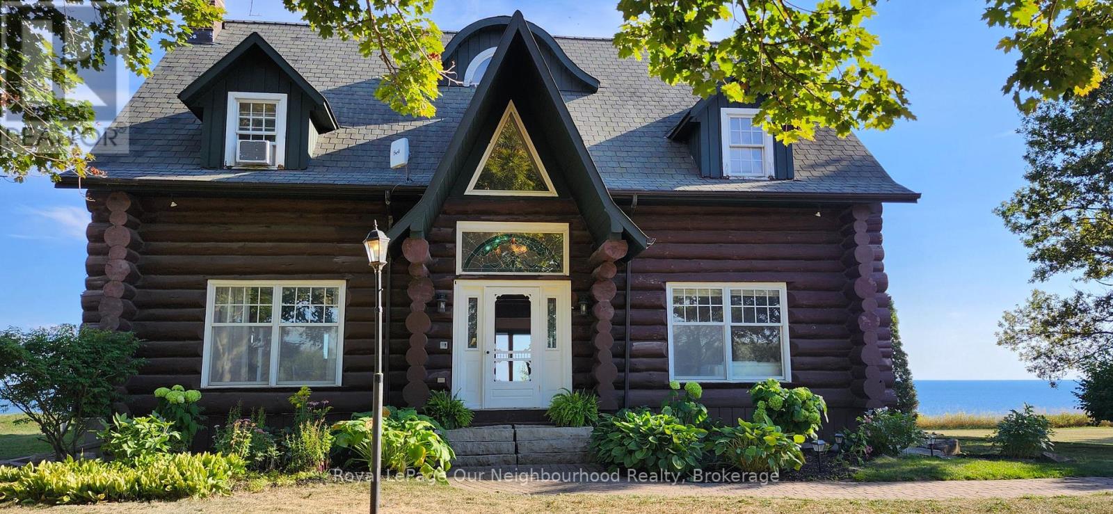 3741 Lakeshore Road E, Clarington (Newcastle), Ontario  L1B 1L9 - Photo 1 - E12385668
