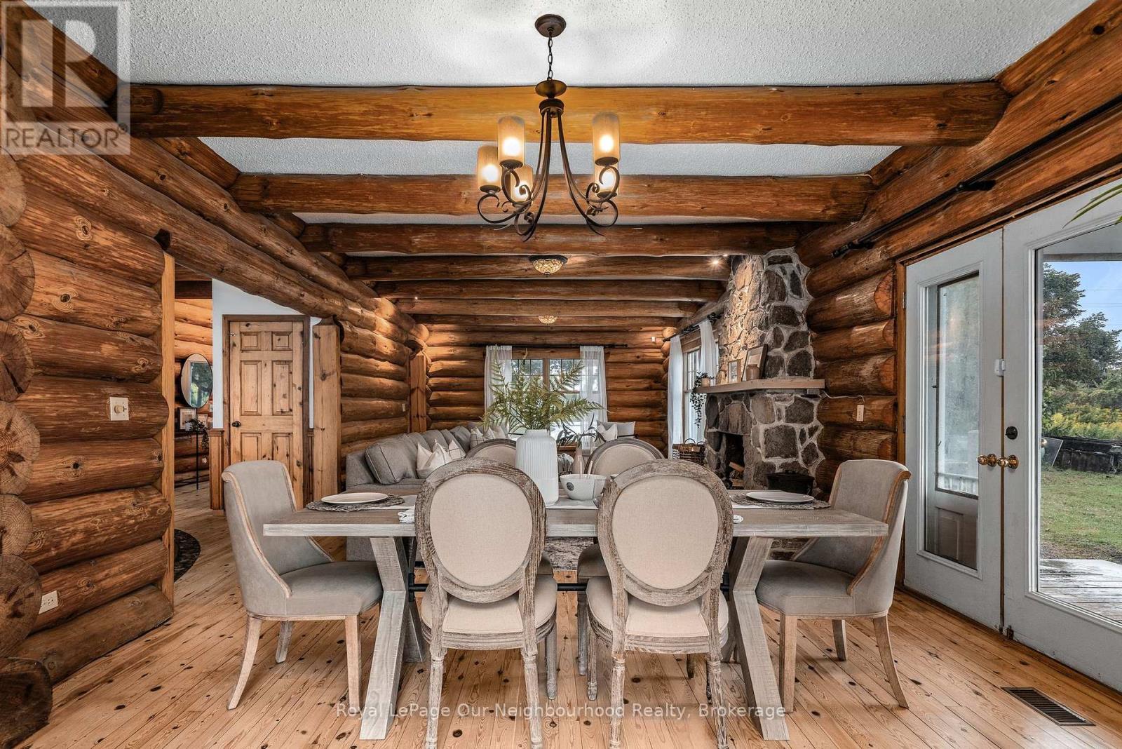 3741 Lakeshore Road E, Clarington (Newcastle), Ontario  L1B 1L9 - Photo 11 - E12385668