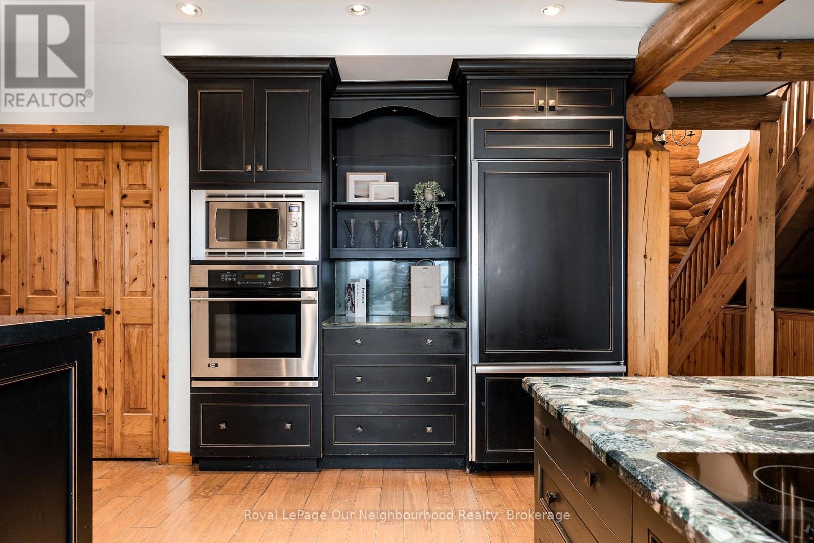 3741 Lakeshore Road E, Clarington (Newcastle), Ontario  L1B 1L9 - Photo 23 - E12385668