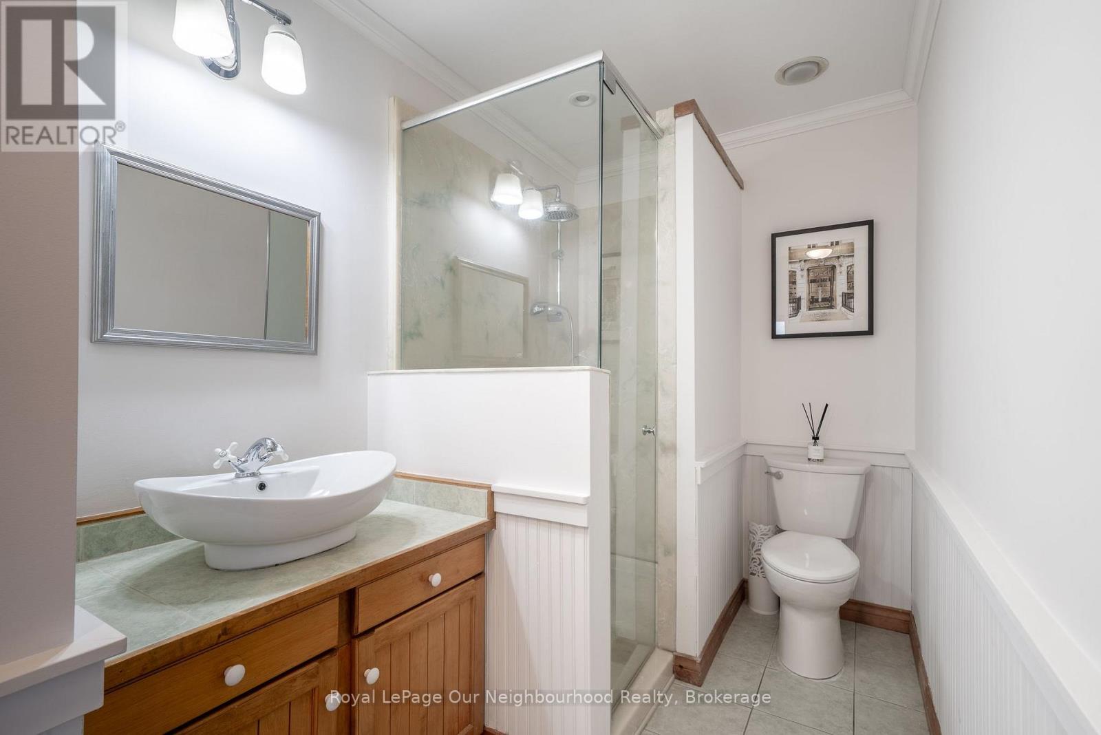 3741 Lakeshore Road E, Clarington (Newcastle), Ontario  L1B 1L9 - Photo 38 - E12385668