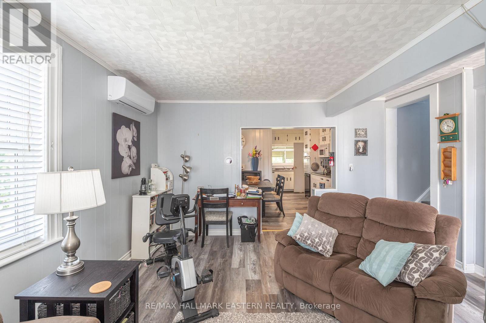 140 Concession Street, Selwyn, Ontario  K0L 2H0 - Photo 13 - X12386194