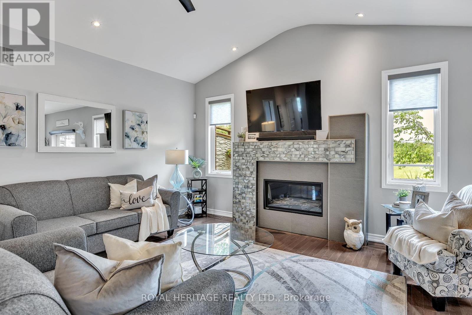 23 Old Trafford Drive, Trent Hills (Hastings), Ontario  K0L 1Y0 - Photo 8 - X12386133