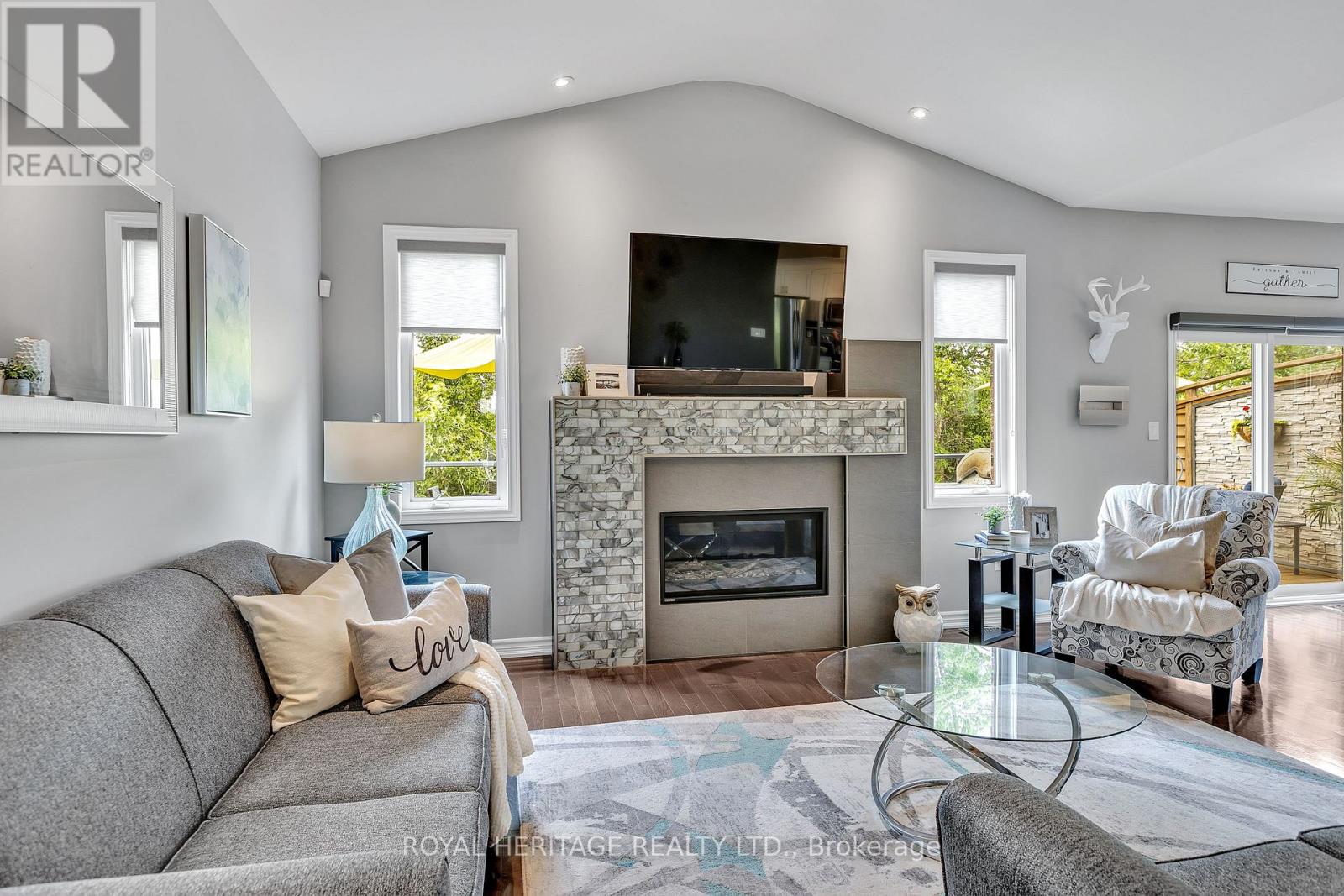 23 Old Trafford Drive, Trent Hills (Hastings), Ontario  K0L 1Y0 - Photo 9 - X12386133