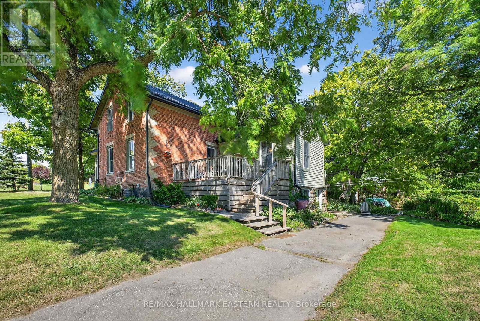 2717 County Road 2, Otonabee-South Monaghan, Ontario  K0L 2G0 - Photo 6 - X12386380