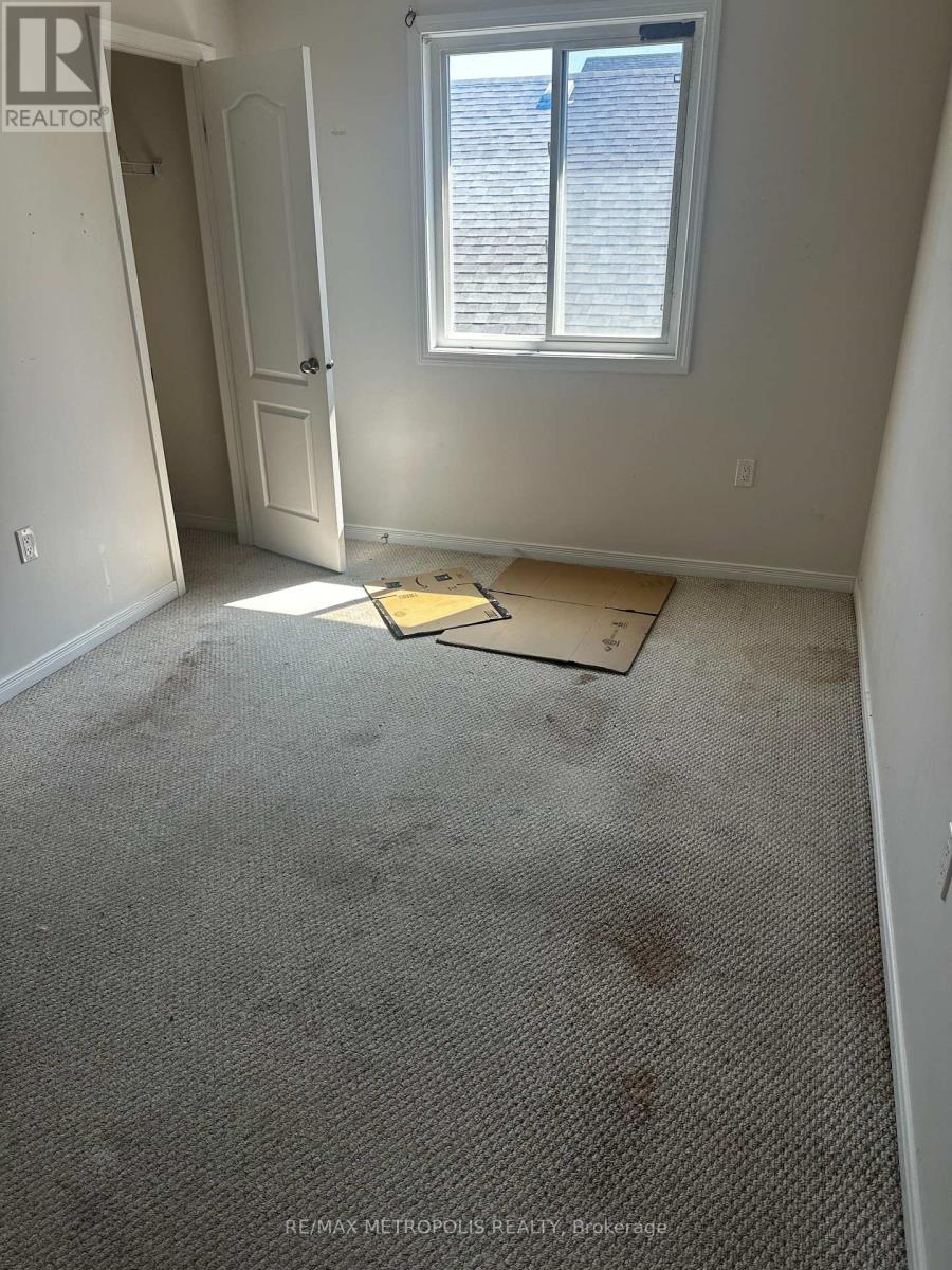 Upper Room1 - 73 Summer Lane, Selwyn, Ontario  K9L 0G4 - Photo 10 - X12386638