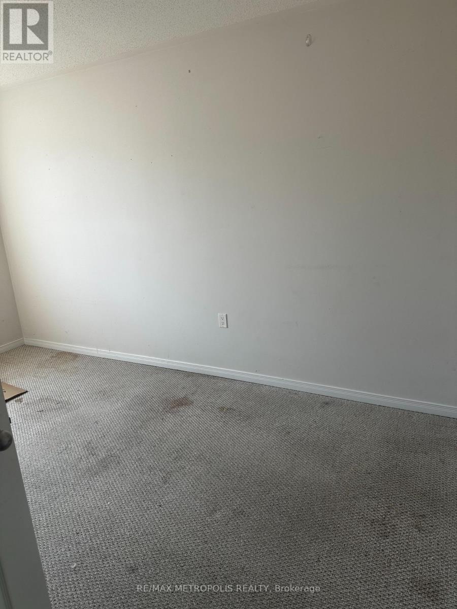 Upper Room1 - 73 Summer Lane, Selwyn, Ontario  K9L 0G4 - Photo 11 - X12386638