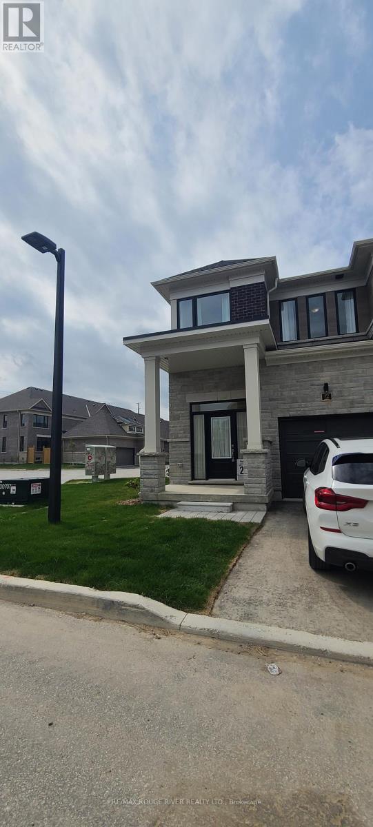 72 Hickey Lane, Kawartha Lakes (Lindsay), Ontario  K9V 5V5 - Photo 2 - X12386669