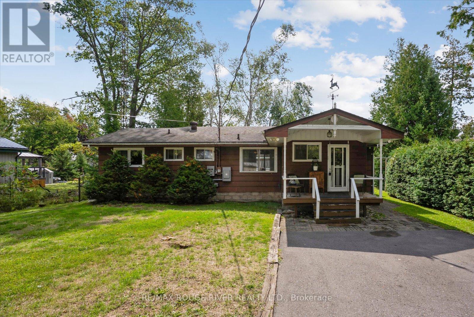 102 Mystic Point Road, Trent Lakes, Ontario  K0L 1J0 - Photo 3 - X12386678