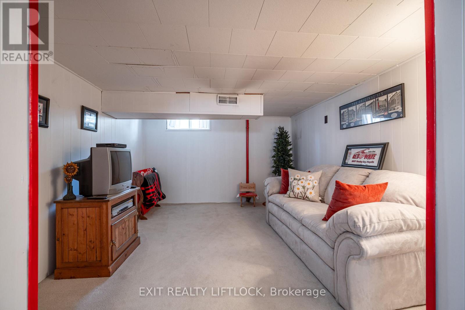 544 Douglas Avenue, Peterborough (Town Ward 3), Ontario  K9J 4L1 - Photo 20 - X12387627