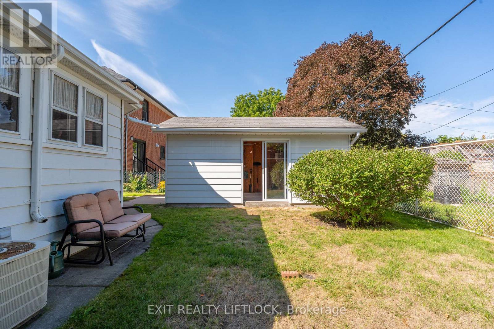 544 Douglas Avenue, Peterborough (Town Ward 3), Ontario  K9J 4L1 - Photo 27 - X12387627