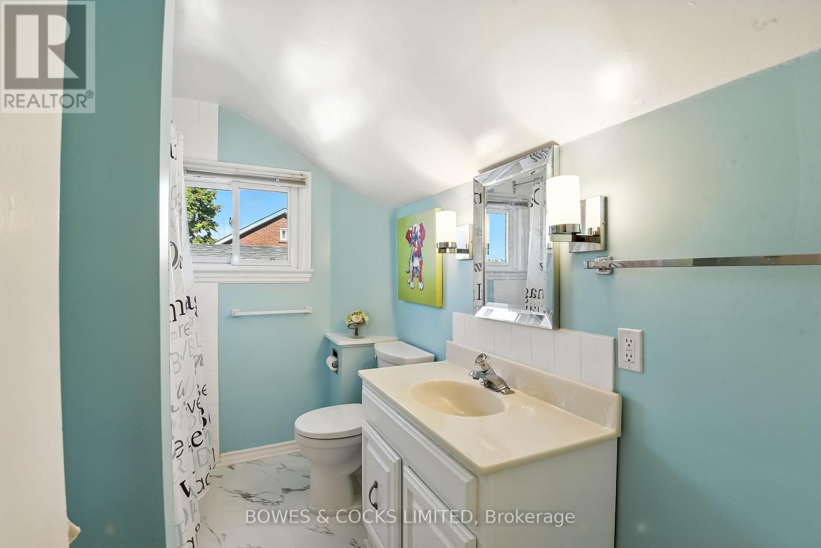 433 Manorhill Avenue, Peterborough (Town Ward 3), Ontario  K9J 6H7 - Photo 24 - X12387774