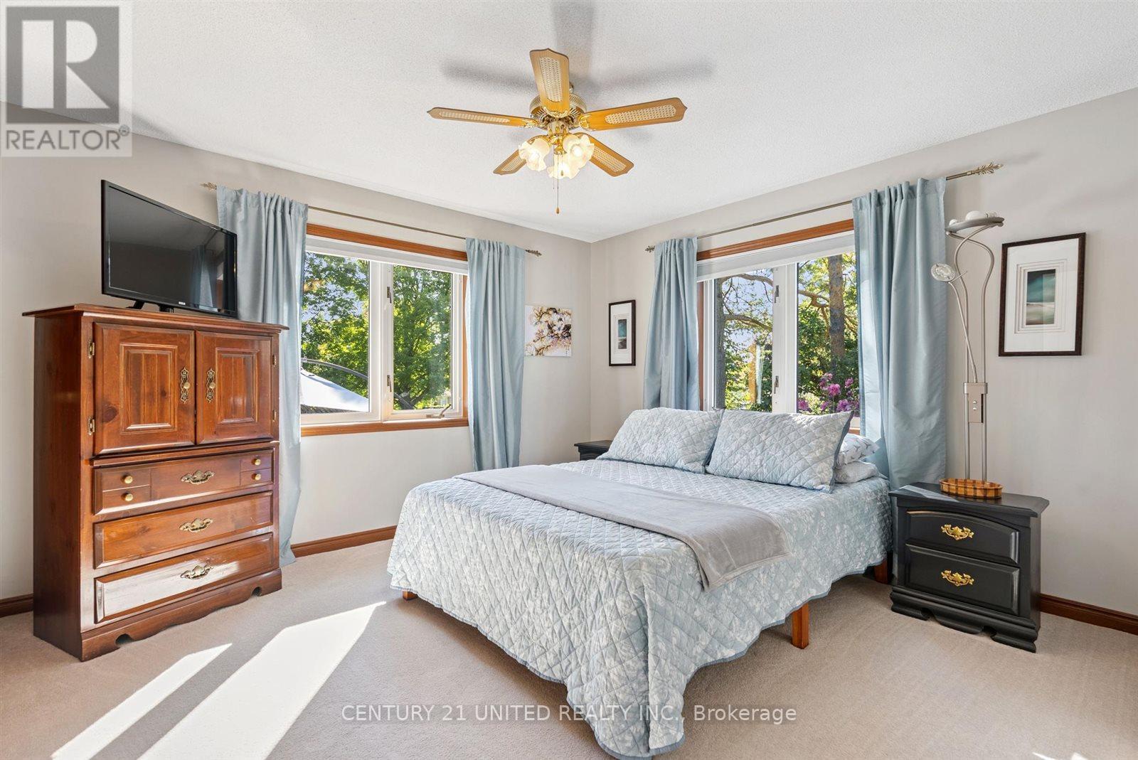 803 Crowley Crescent, Peterborough (Monaghan Ward 2), Ontario  K9J 6P5 - Photo 20 - X12387814