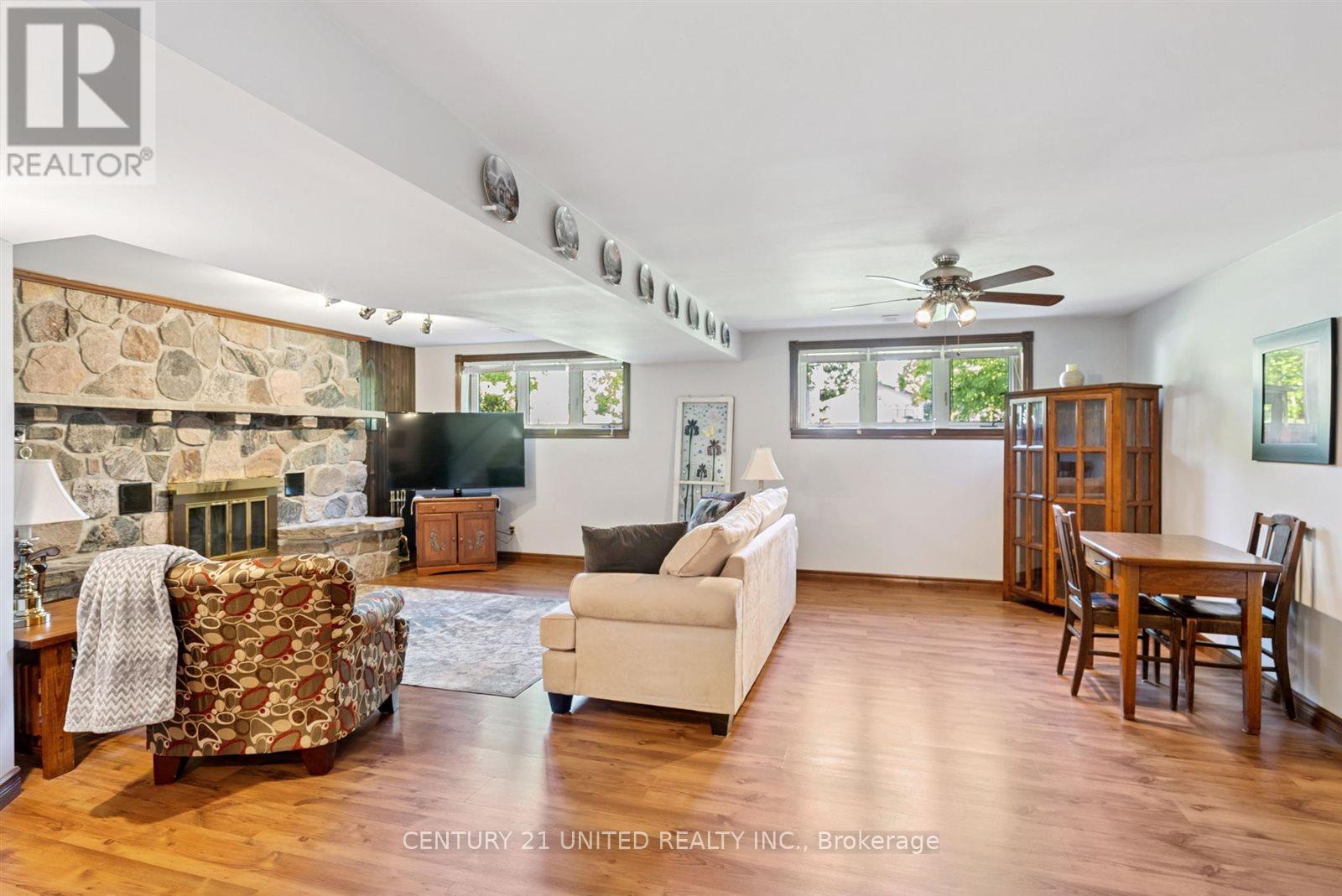 803 Crowley Crescent, Peterborough (Monaghan Ward 2), Ontario  K9J 6P5 - Photo 29 - X12387814