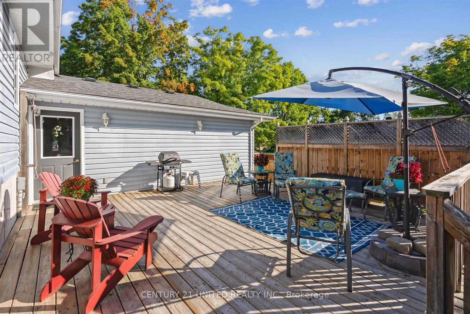 803 Crowley Crescent, Peterborough (Monaghan Ward 2), Ontario  K9J 6P5 - Photo 38 - X12387814