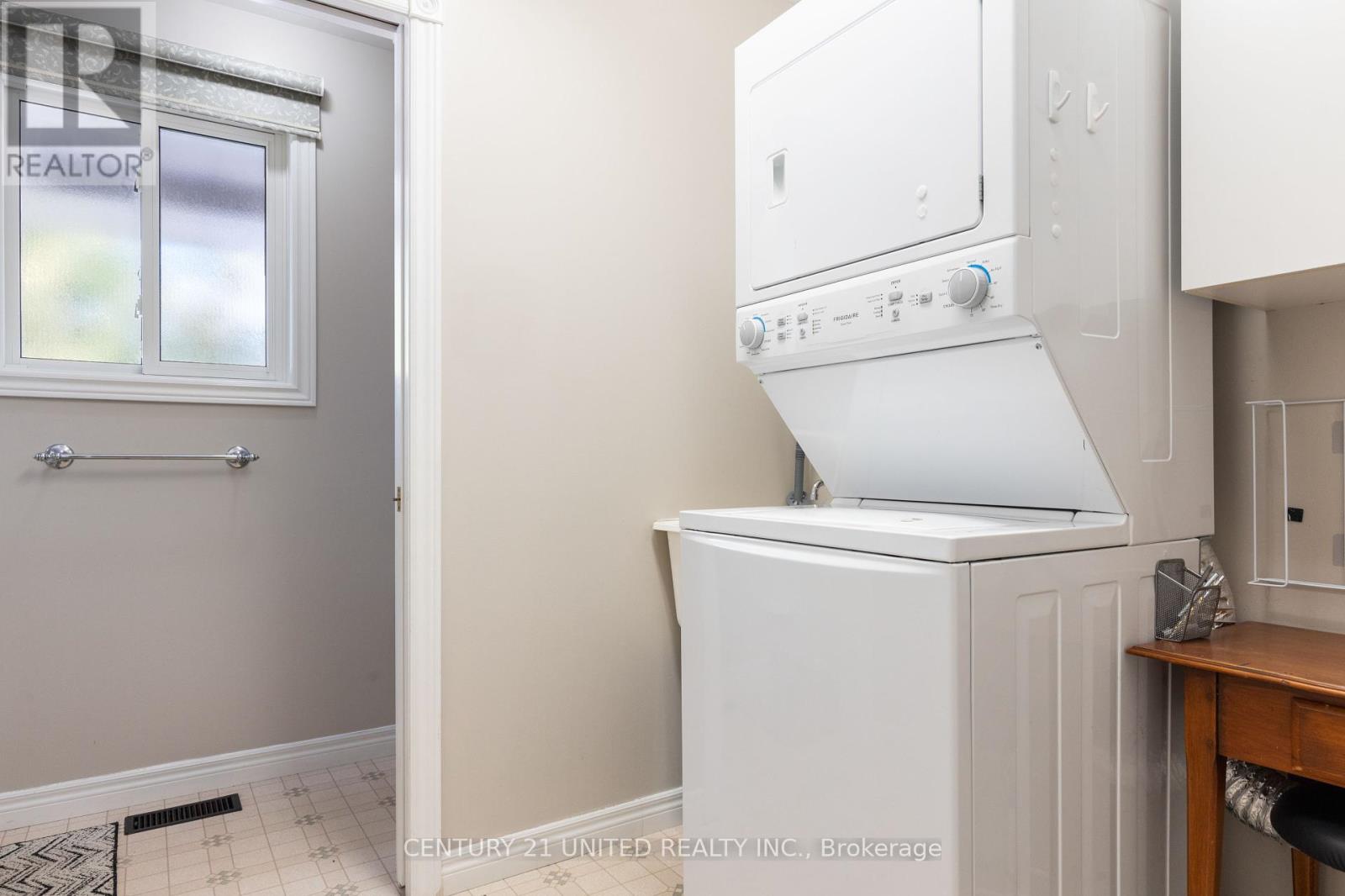 2 Sabatino Court, Peterborough (Ashburnham Ward 4), Ontario  K9J 8S4 - Photo 27 - X12387982