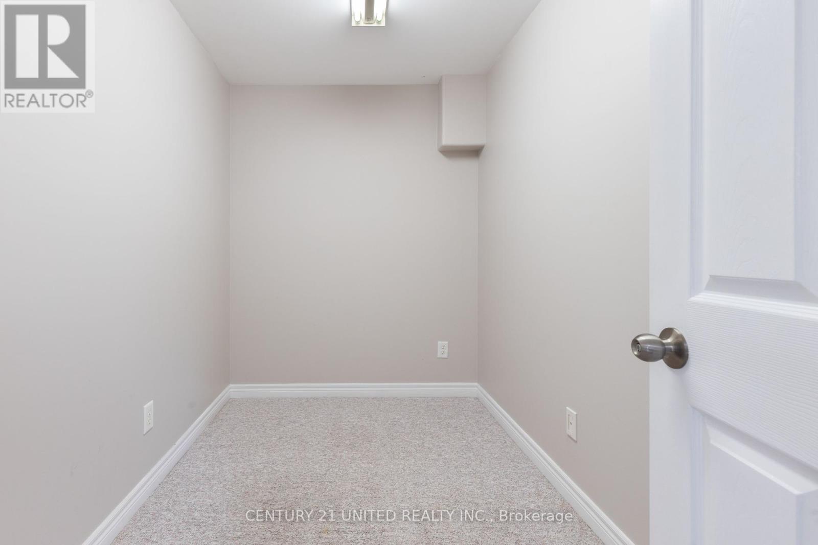 2 Sabatino Court, Peterborough (Ashburnham Ward 4), Ontario  K9J 8S4 - Photo 41 - X12387982