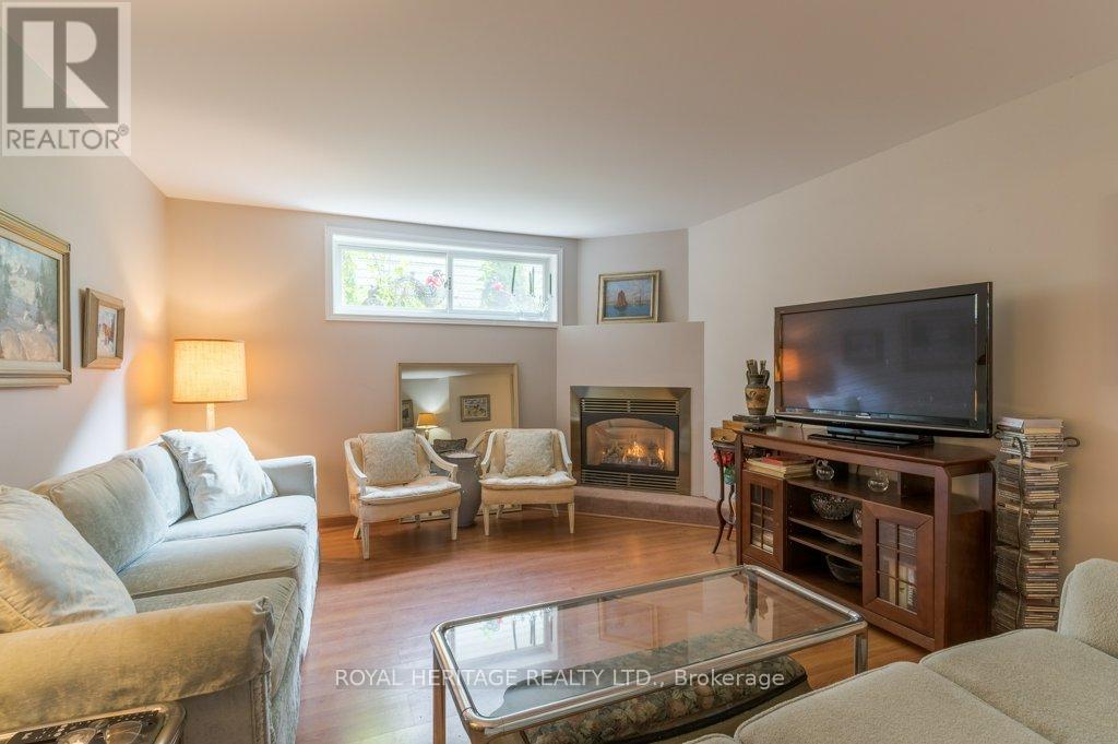 258 Franmor Drive, Peterborough (Ashburnham Ward 4), Ontario  K9H 7M3 - Photo 27 - X12387912