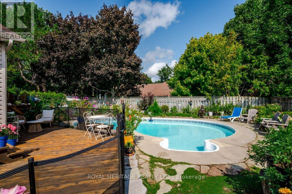 258 Franmor Drive, Peterborough (Ashburnham Ward 4), Ontario  K9H 7M3 - Photo 41 - X12387912