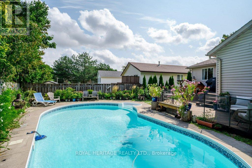258 Franmor Drive, Peterborough (Ashburnham Ward 4), Ontario  K9H 7M3 - Photo 43 - X12387912