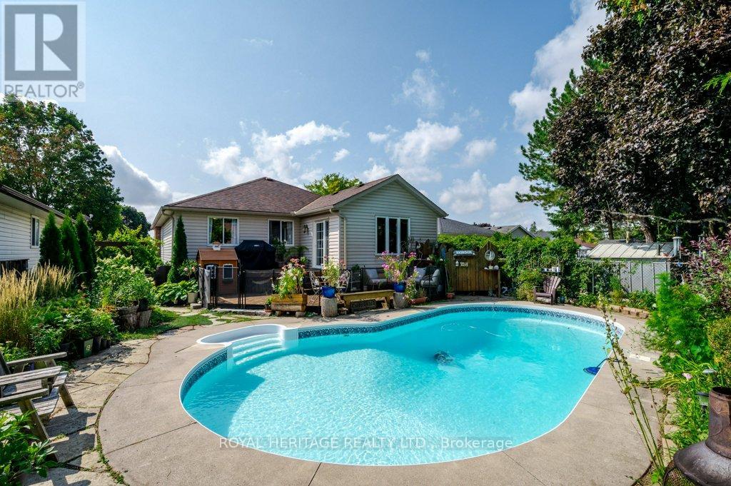 258 Franmor Drive, Peterborough (Ashburnham Ward 4), Ontario  K9H 7M3 - Photo 44 - X12387912