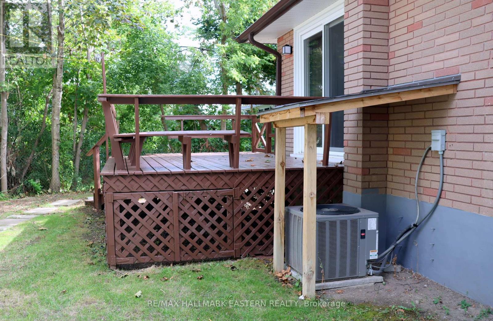 350 Dominion Crescent, Peterborough (Northcrest Ward 5), Ontario  K9H 5H1 - Photo 29 - X12388327