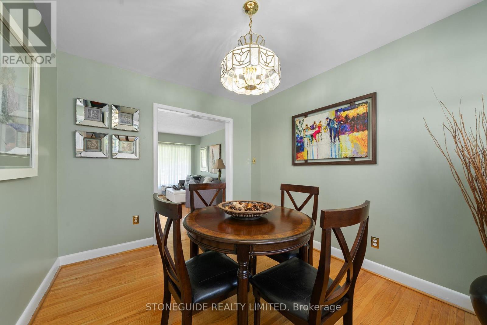 5 Armour Court, Kawartha Lakes (Lindsay), Ontario  K9V 1N9 - Photo 9 - X12388488