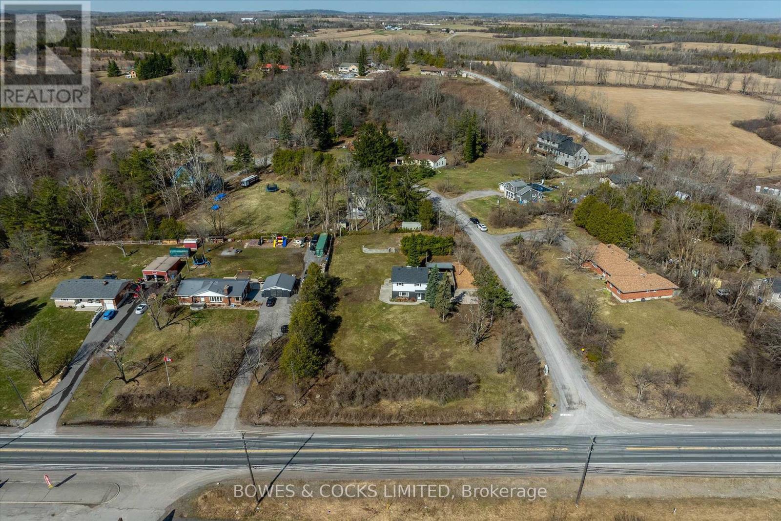 1695 Killoran Road, Selwyn, Ontario  K9J 6X5 - Photo 44 - X12388603